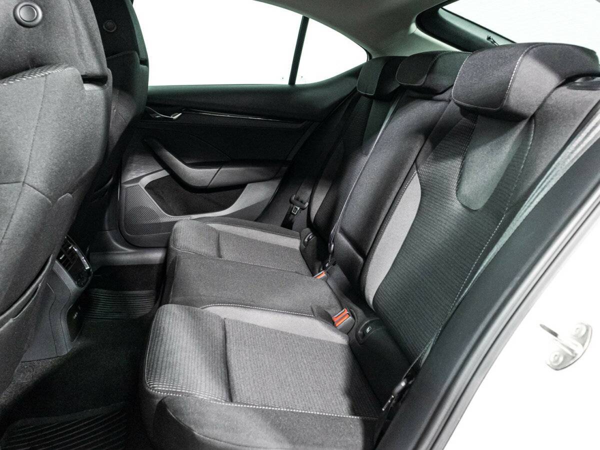 Skoda Octavia с пробегом — 2021 год. Фото: #9