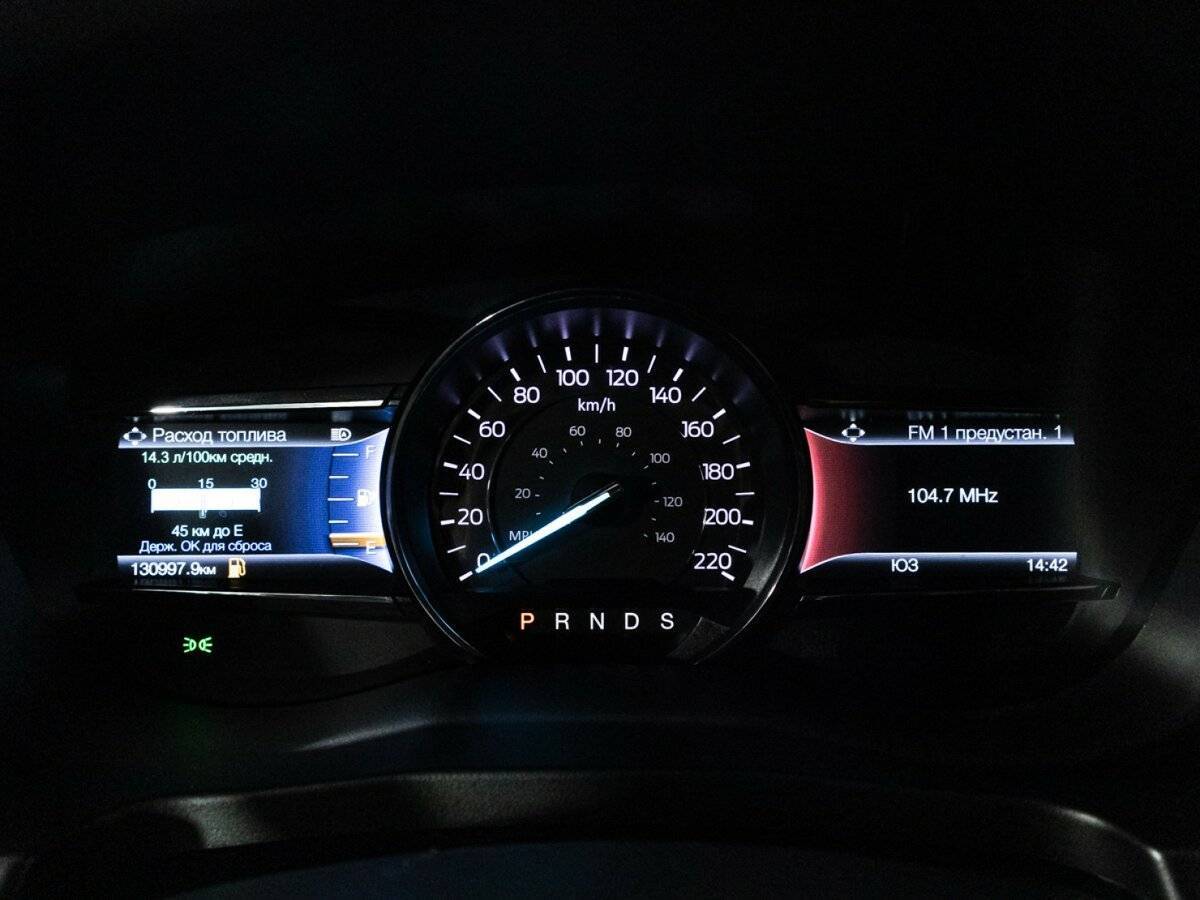 Ford Explorer с пробегом — 2018 год. Фото: #11