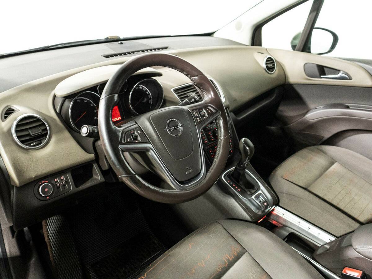 Opel Meriva с пробегом — 2012 год. Фото: #10