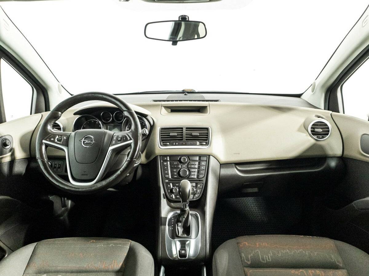 Opel Meriva с пробегом — 2012 год. Фото: #12