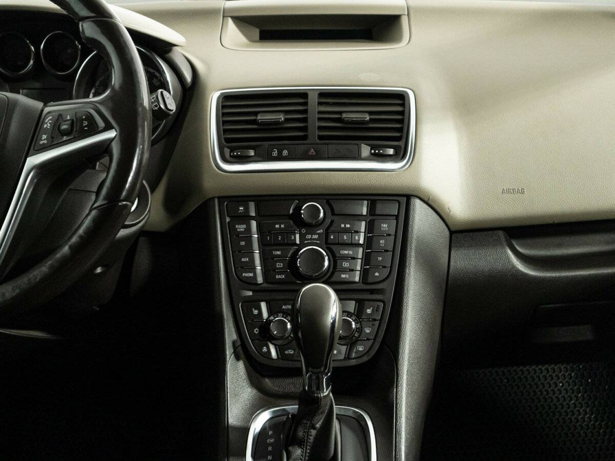 Opel Meriva с пробегом — 2012 год. Фото: #13