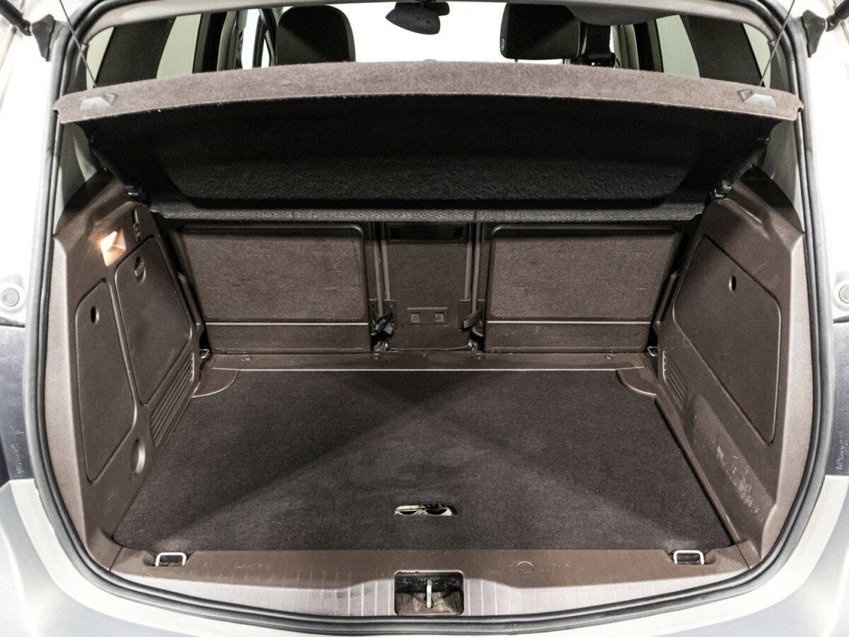 Opel Meriva с пробегом — 2012 год. Фото: #14