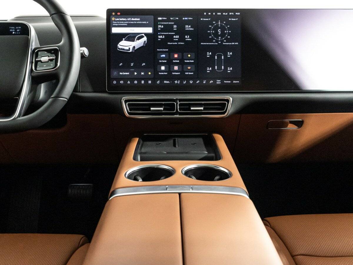 LiXiang L7 с пробегом — 2023 год. Фото: #13