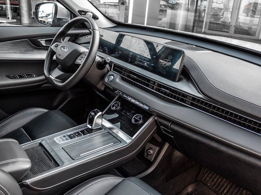 Chery Tiggo 7 Pro Plug-in Hybrid с пробегом — 2023 год. Фото: #14