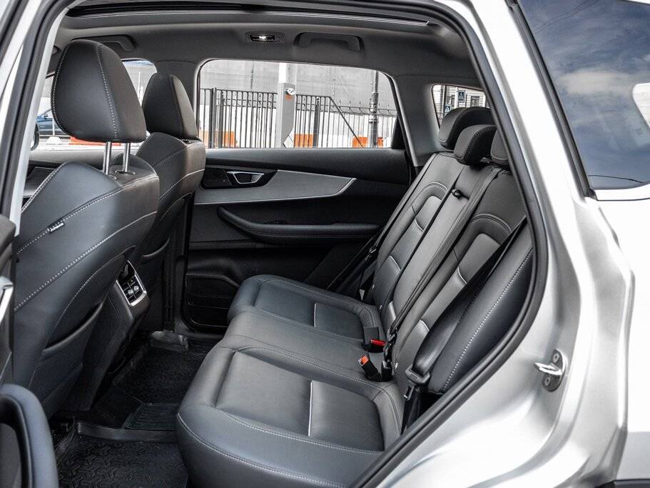 Chery Tiggo 7 Pro Plug-in Hybrid с пробегом — 2023 год. Фото: #15