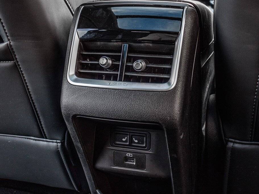 Chery Tiggo 7 Pro Plug-in Hybrid с пробегом — 2023 год. Фото: #29