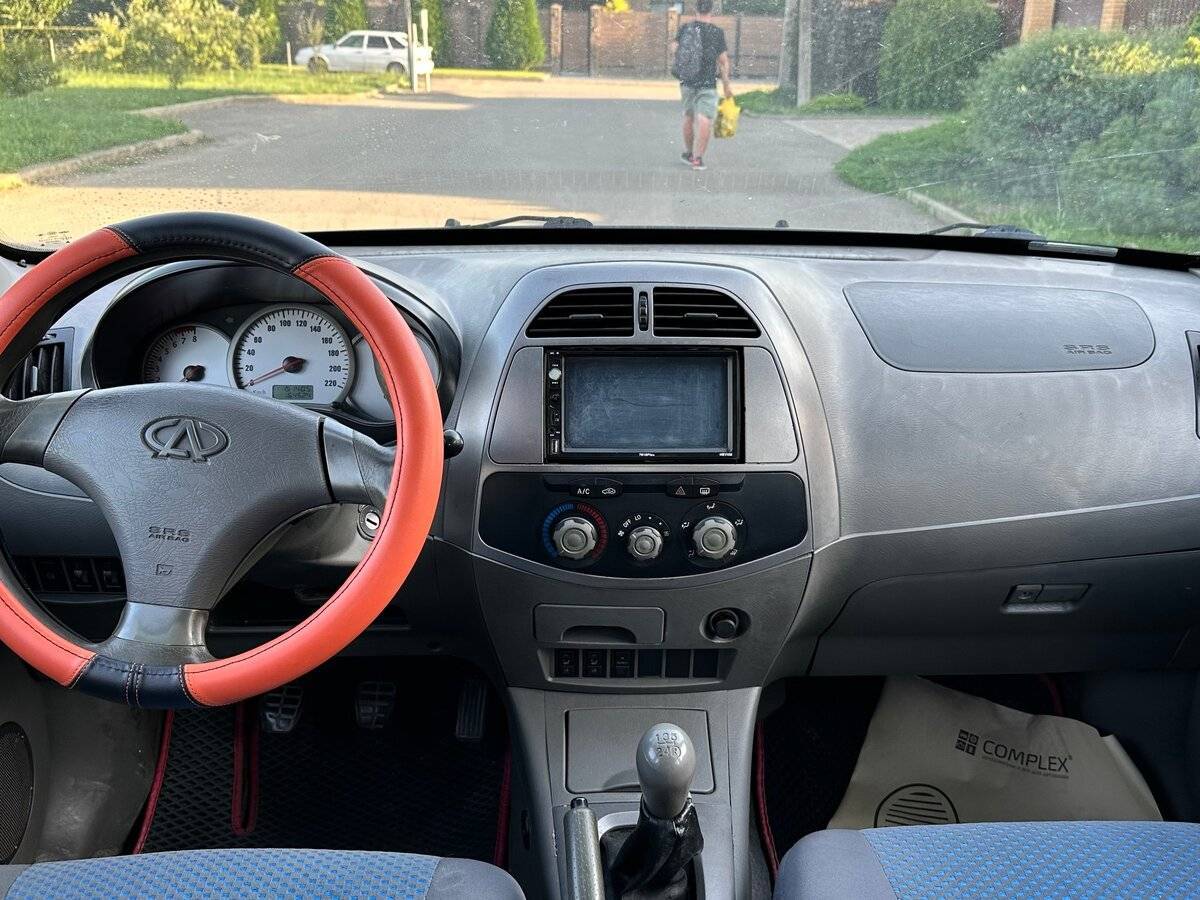 Chery Tiggo (T11) с пробегом — 2007 год. Фото: #10