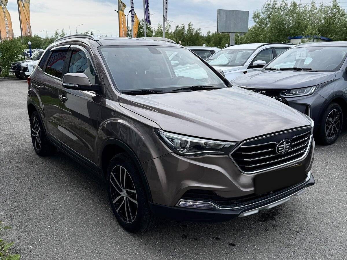 FAW Besturn X40 с пробегом — 2019 год. Фото: #2