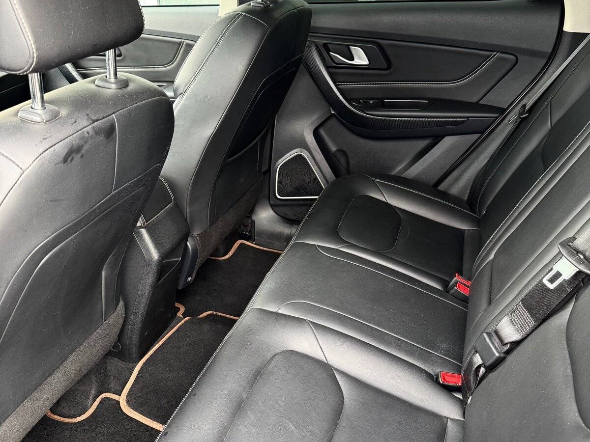 FAW Besturn X40 с пробегом — 2019 год. Фото: #7