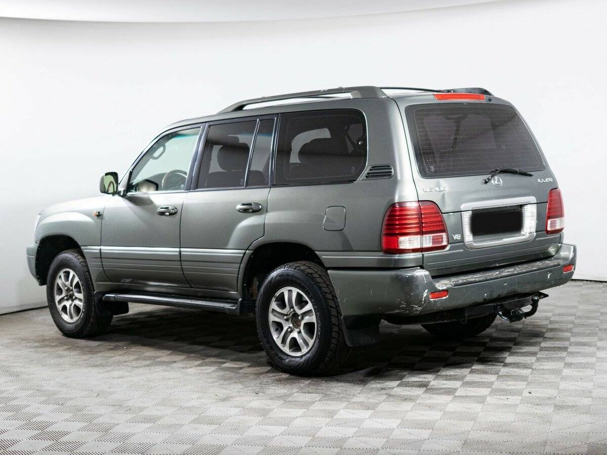 Lexus LX с пробегом — 2006 год. Фото: #6