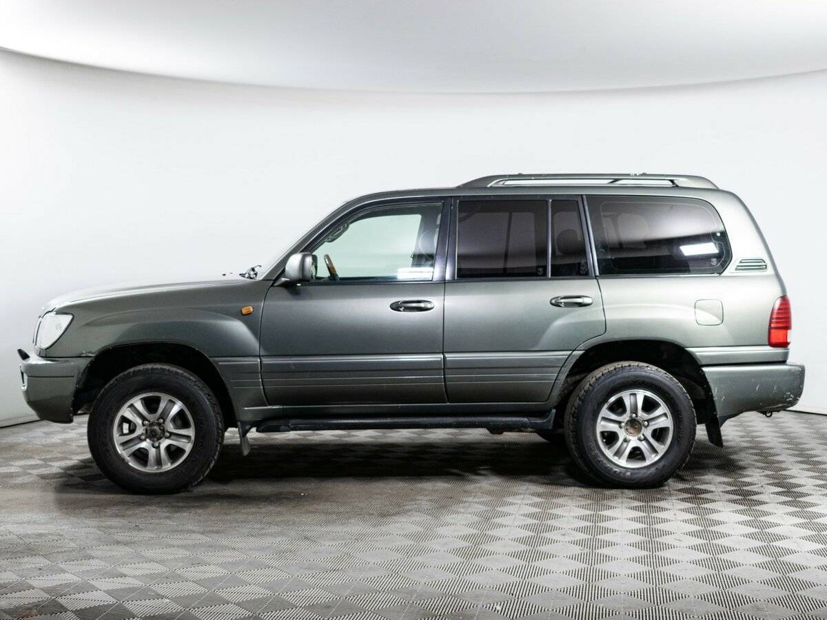 Lexus LX с пробегом — 2006 год. Фото: #7
