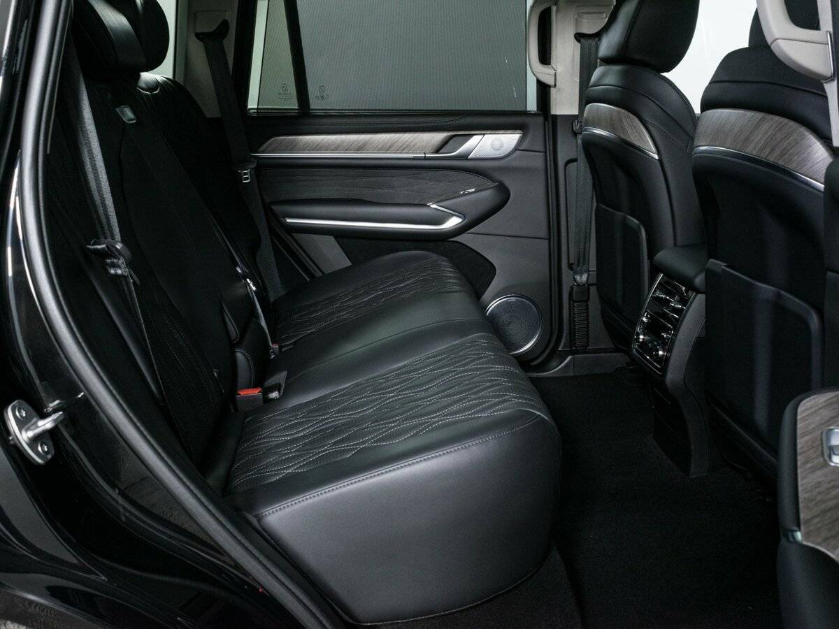 Tank 500 с пробегом — 2023 год. Фото: #11