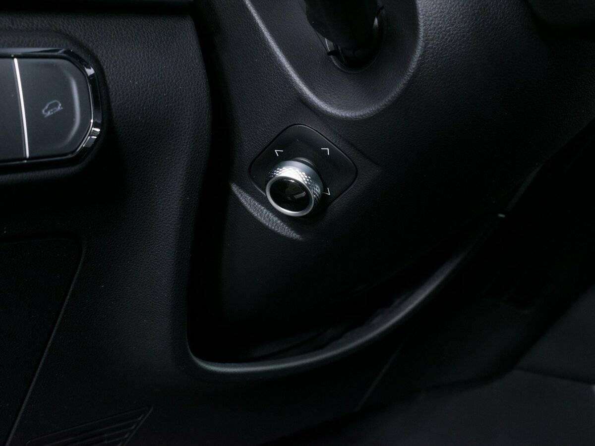 Tank 500 с пробегом — 2023 год. Фото: #18