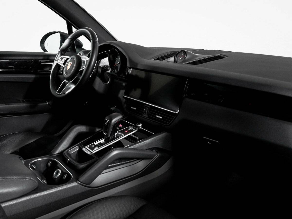 Porsche Cayenne с пробегом — 2023 год. Фото: #6