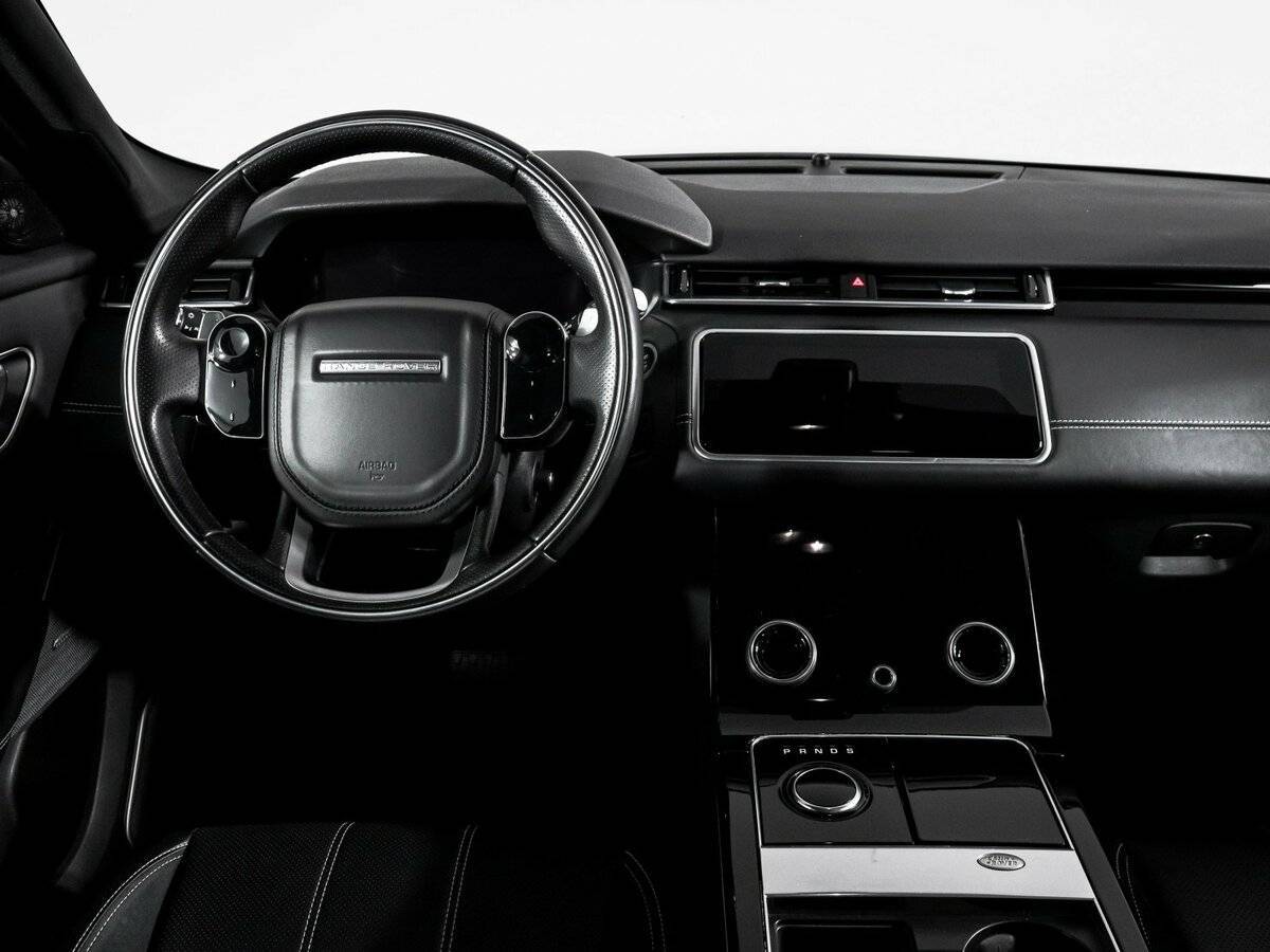 Land Rover Range Rover Velar с пробегом — 2017 год. Фото: #9