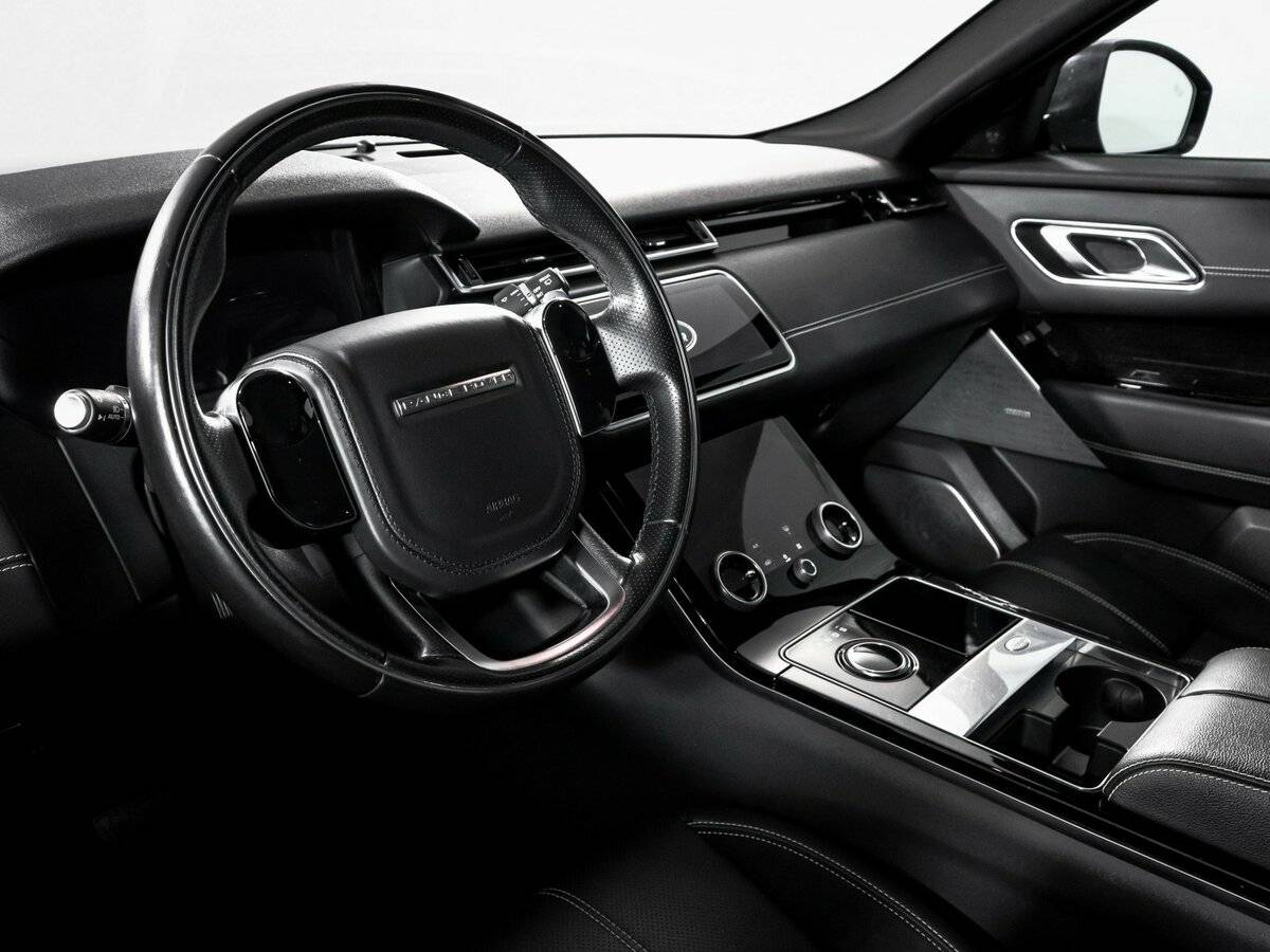 Land Rover Range Rover Velar с пробегом — 2017 год. Фото: #10