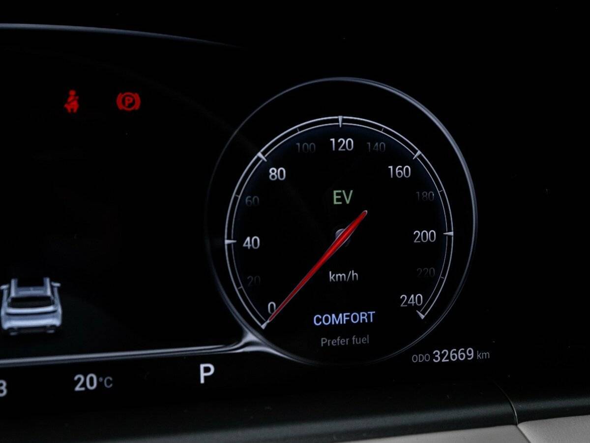 Voyah Free с пробегом — 2023 год. Фото: #8