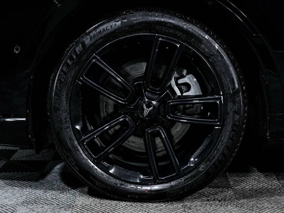 Voyah Free с пробегом — 2023 год. Фото: #11