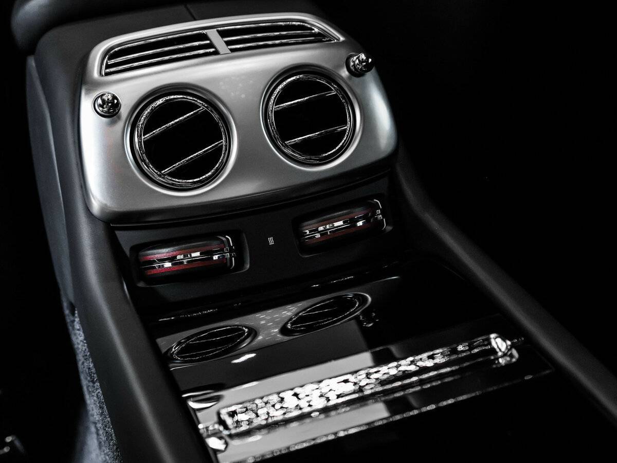 Rolls-Royce Wraith с пробегом — 2018 год. Фото: #28