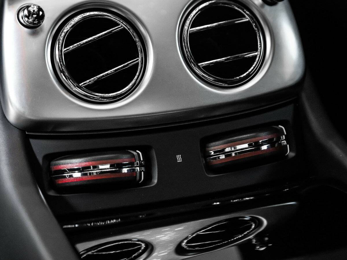 Rolls-Royce Wraith с пробегом — 2018 год. Фото: #29