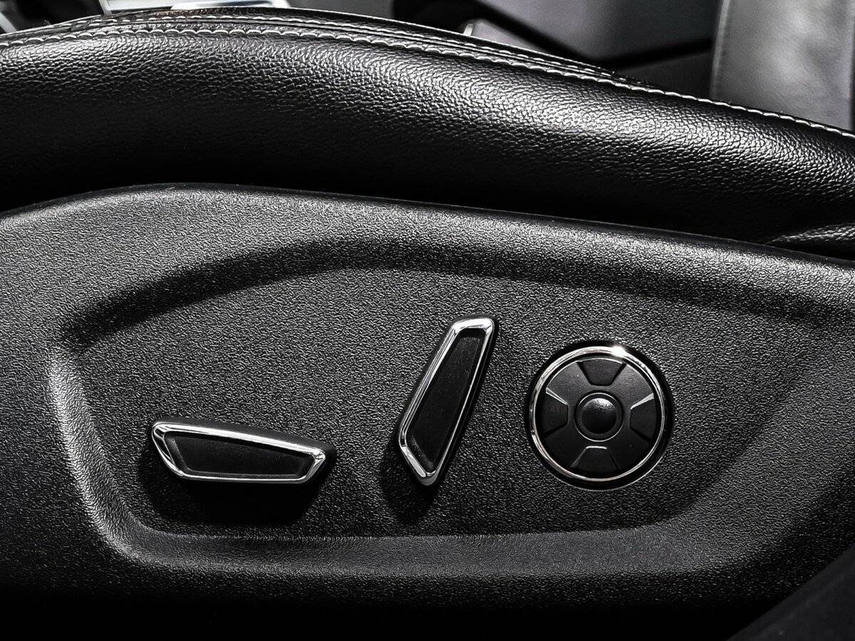 Ford Explorer с пробегом — 2018 год. Фото: #16