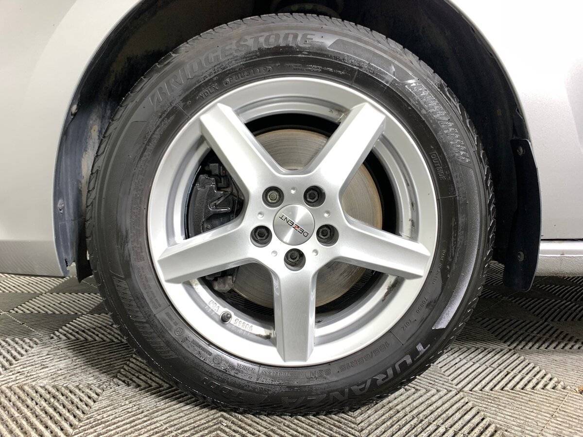 Volkswagen Polo с пробегом — 2019 год. Фото: #8