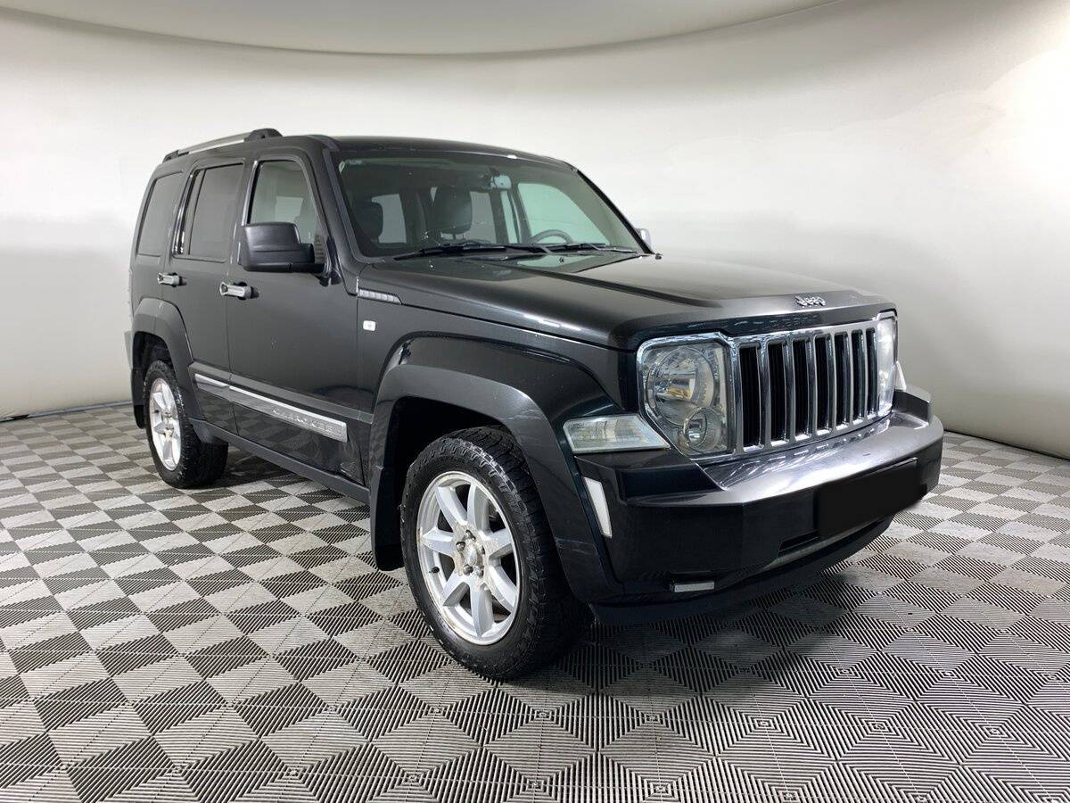 Jeep Cherokee с пробегом — 2008 год. Фото: #2