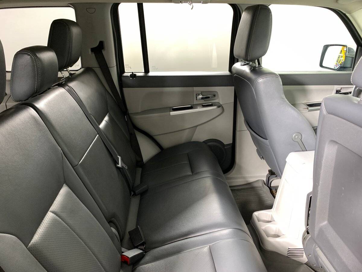 Jeep Cherokee с пробегом — 2008 год. Фото: #16