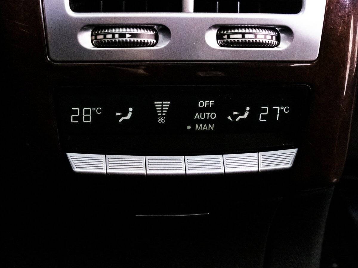 Mercedes-Benz S-Класс с пробегом — 2010 год. Фото: #23