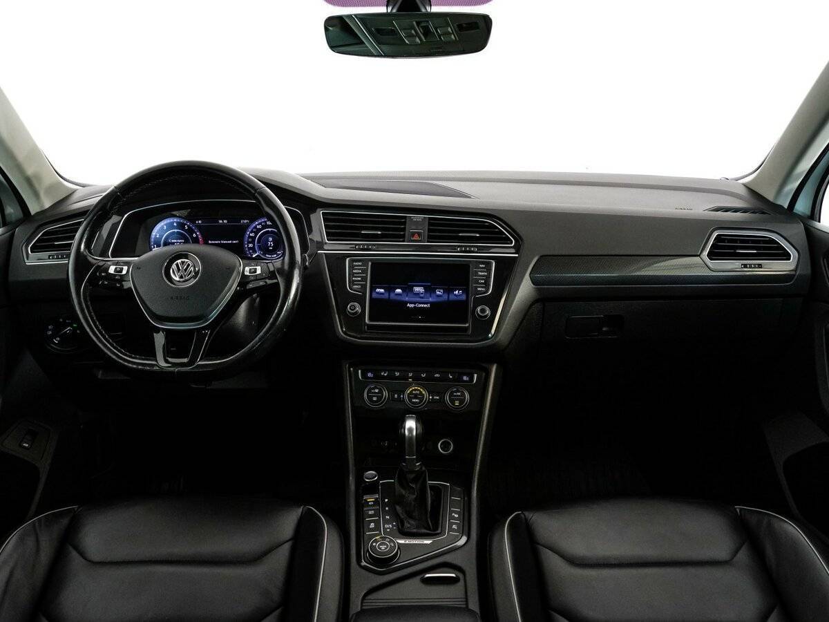 Volkswagen Tiguan с пробегом — 2017 год. Фото: #10