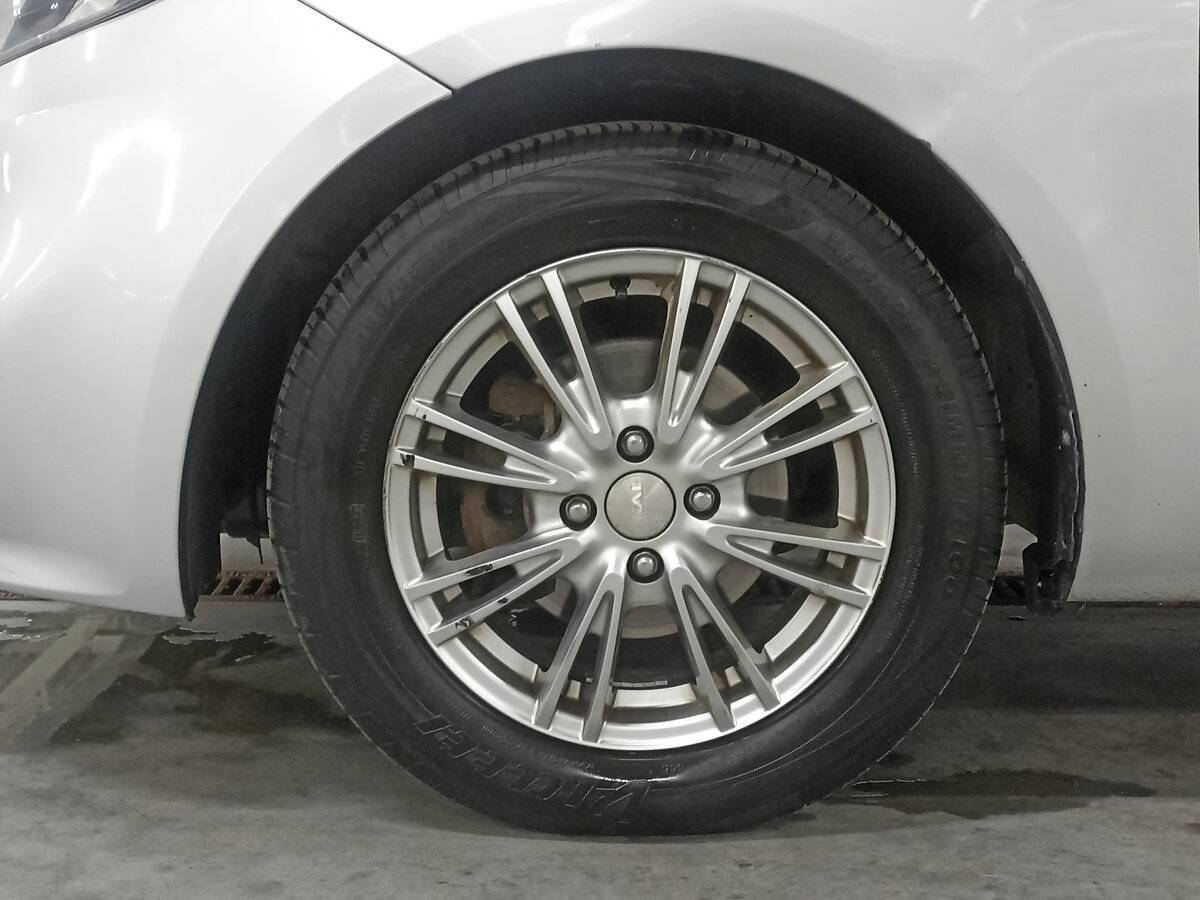 Kia Rio с пробегом — 2015 год. Фото: #17