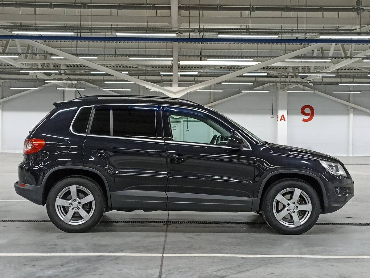 Volkswagen Tiguan с пробегом — 2009 год. Фото: #3