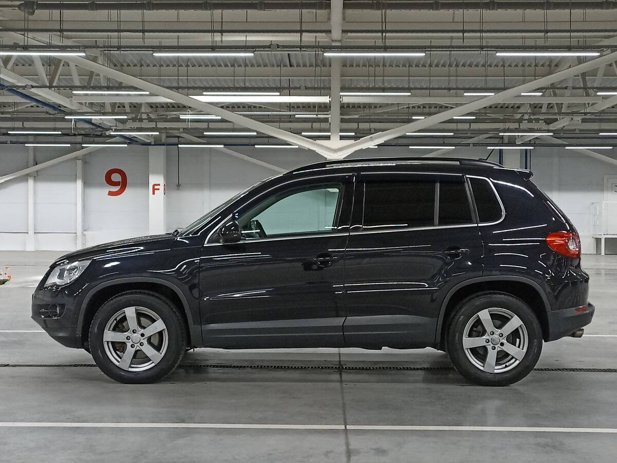 Volkswagen Tiguan с пробегом — 2009 год. Фото: #7
