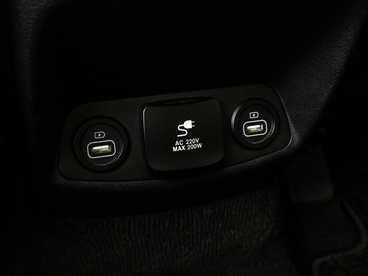 Hyundai Santa Fe с пробегом — 2020 год. Фото: #29