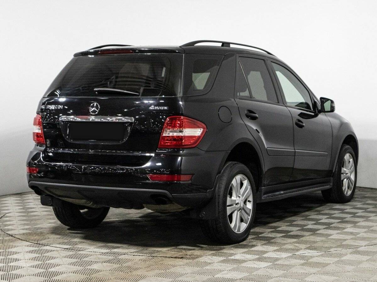 Mercedes-Benz M-Класс с пробегом — 2011 год. Фото: #4