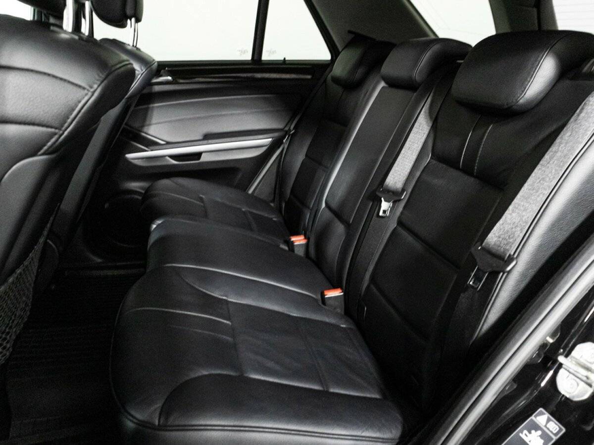 Mercedes-Benz M-Класс с пробегом — 2011 год. Фото: #9