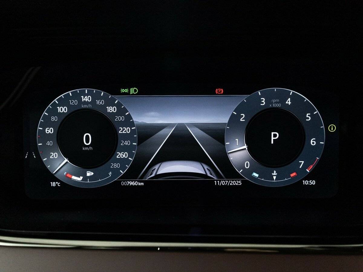 Land Rover Range Rover Evoque с пробегом — 2024 год. Фото: #11