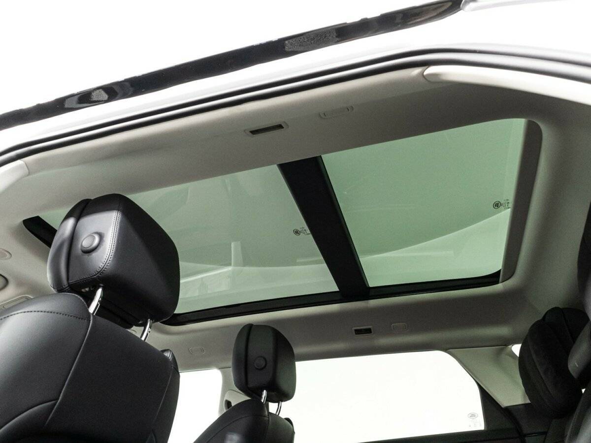 Land Rover Range Rover Evoque с пробегом — 2024 год. Фото: #16