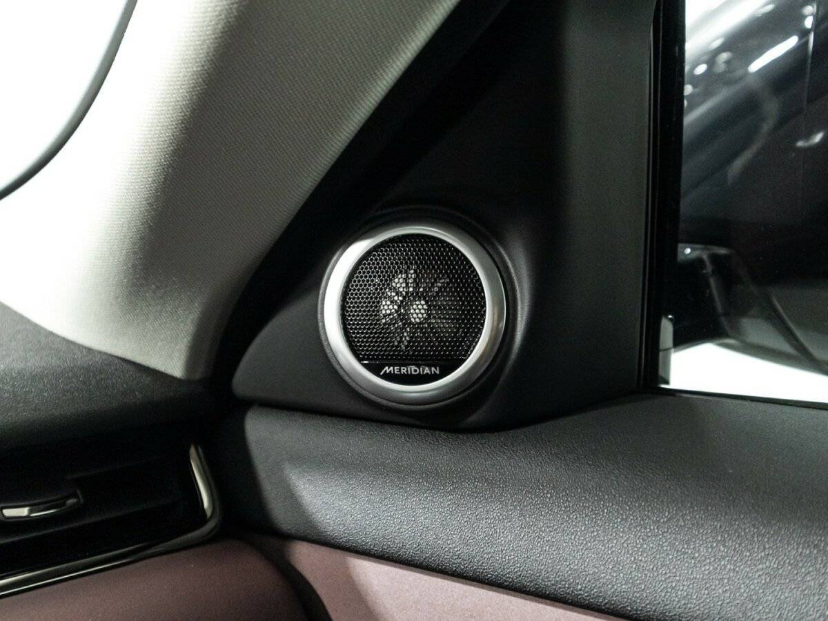 Land Rover Range Rover Evoque с пробегом — 2024 год. Фото: #24