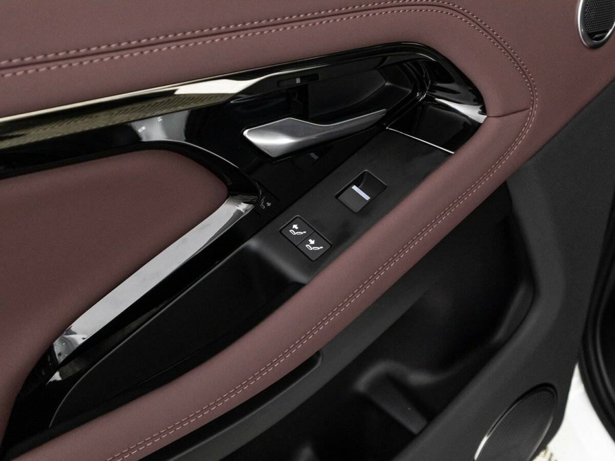 Land Rover Range Rover Evoque с пробегом — 2024 год. Фото: #26