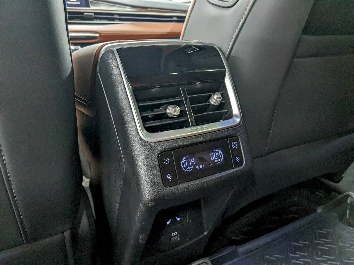 Chery Tiggo 8 Pro e+ с пробегом — 2023 год. Фото: #16