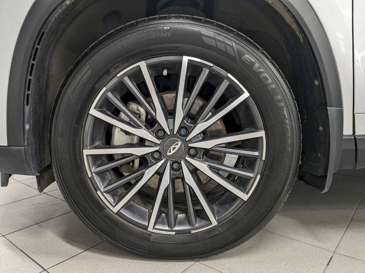 Chery Tiggo 8 Pro e+ с пробегом — 2023 год. Фото: #20