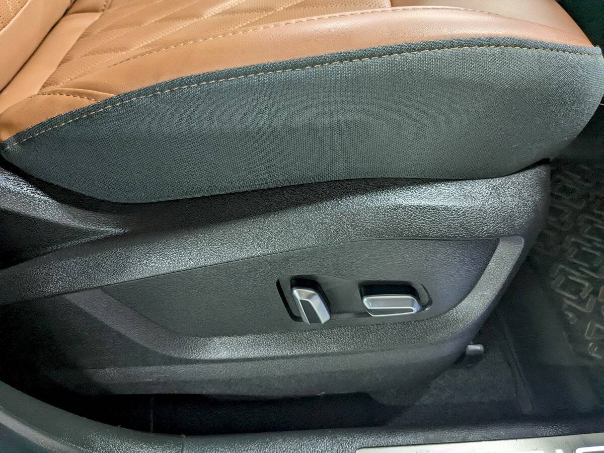 Chery Tiggo 8 Pro e+ с пробегом — 2023 год. Фото: #24