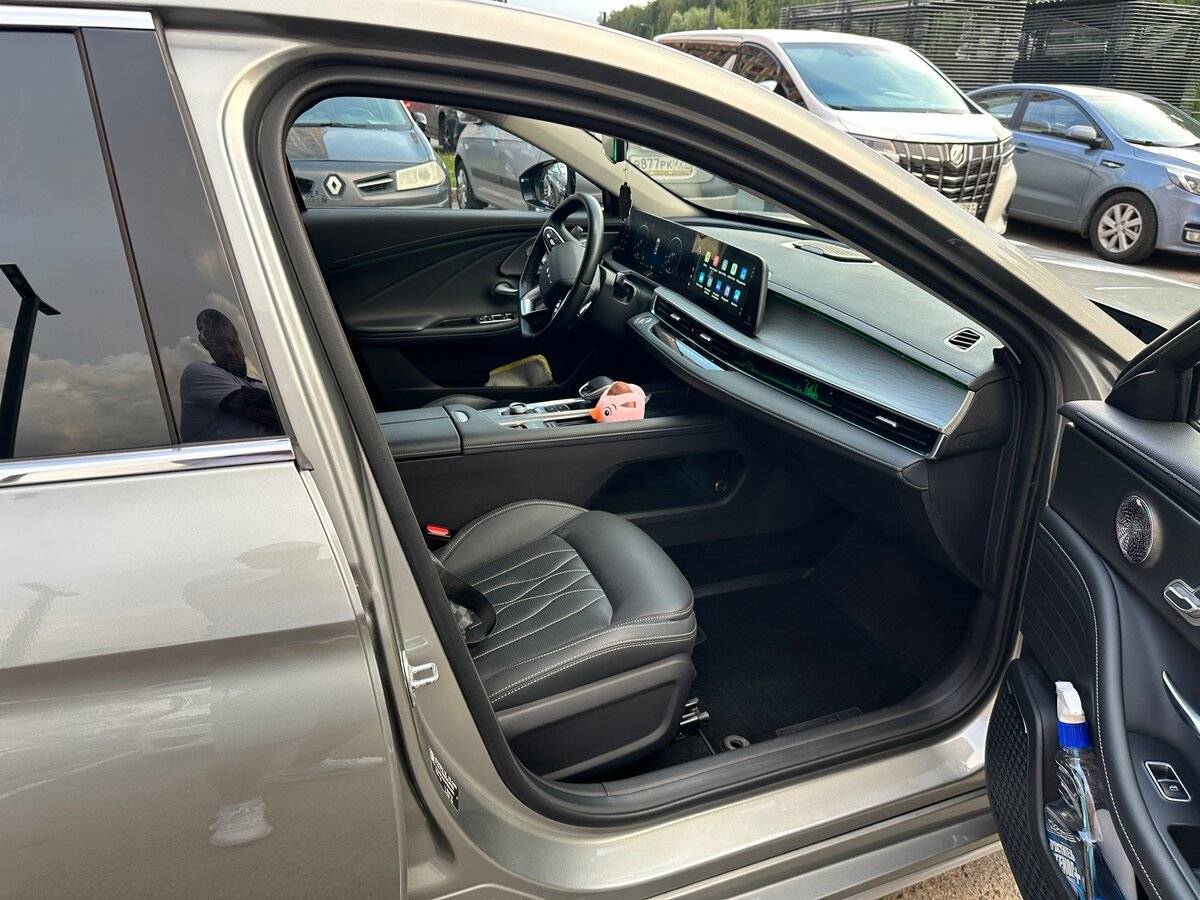 Chery Arrizo 8 с пробегом — 2023 год. Фото: #5