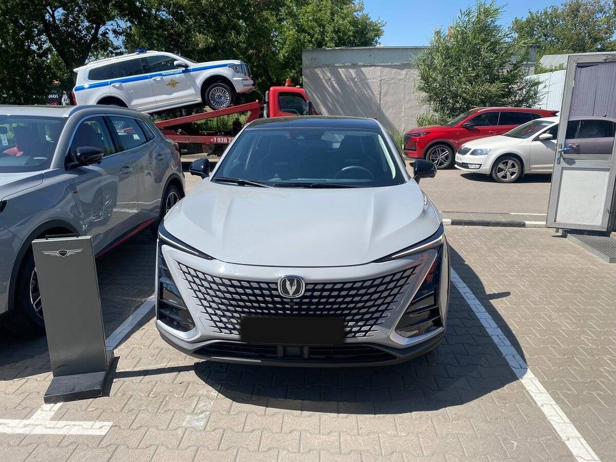 Changan UNI-T с пробегом — 2023 год. Фото: #1