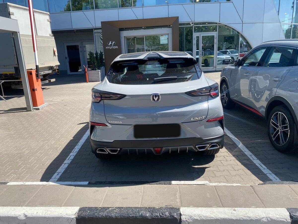 Changan UNI-T с пробегом — 2023 год. Фото: #5