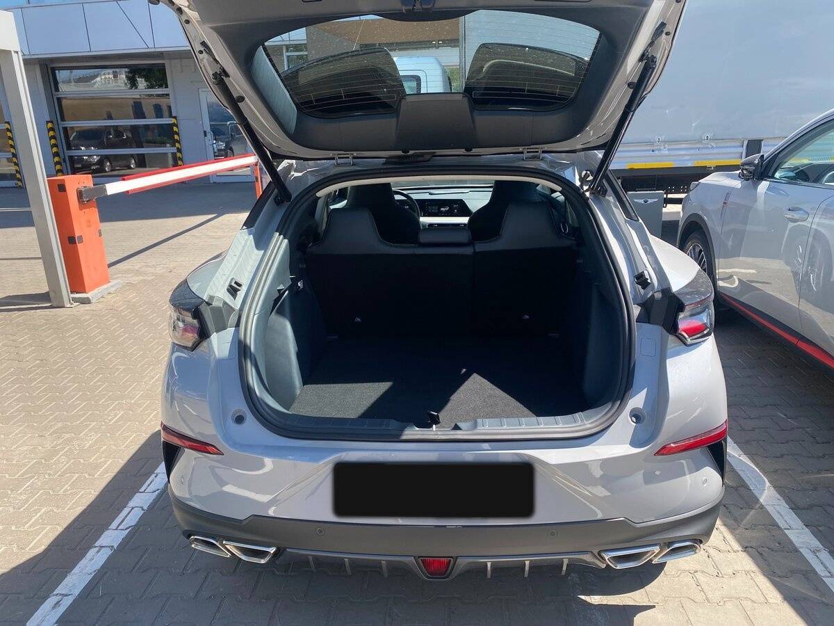 Changan UNI-T с пробегом — 2023 год. Фото: #7