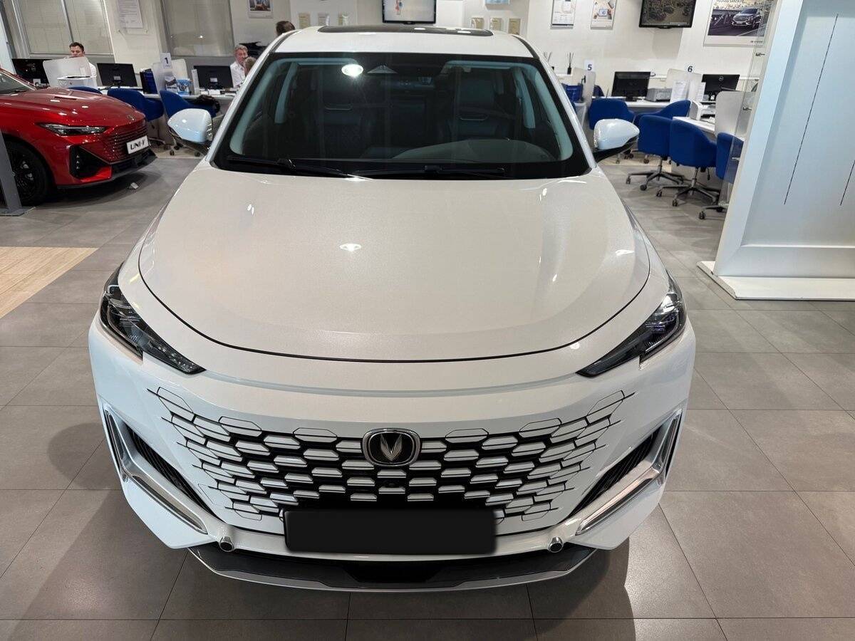 Changan UNI-K с пробегом — 2022 год. Фото: #2