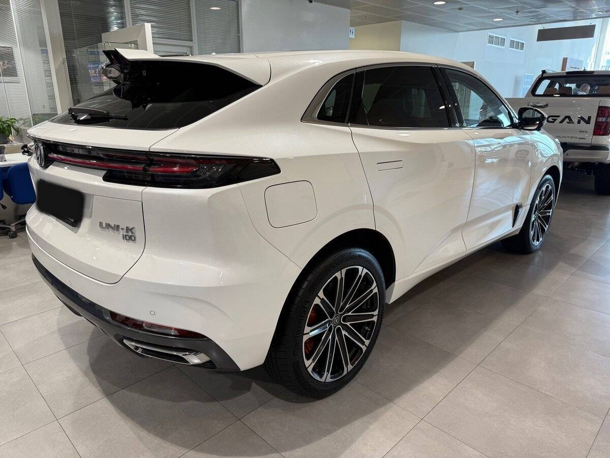 Changan UNI-K с пробегом — 2022 год. Фото: #5