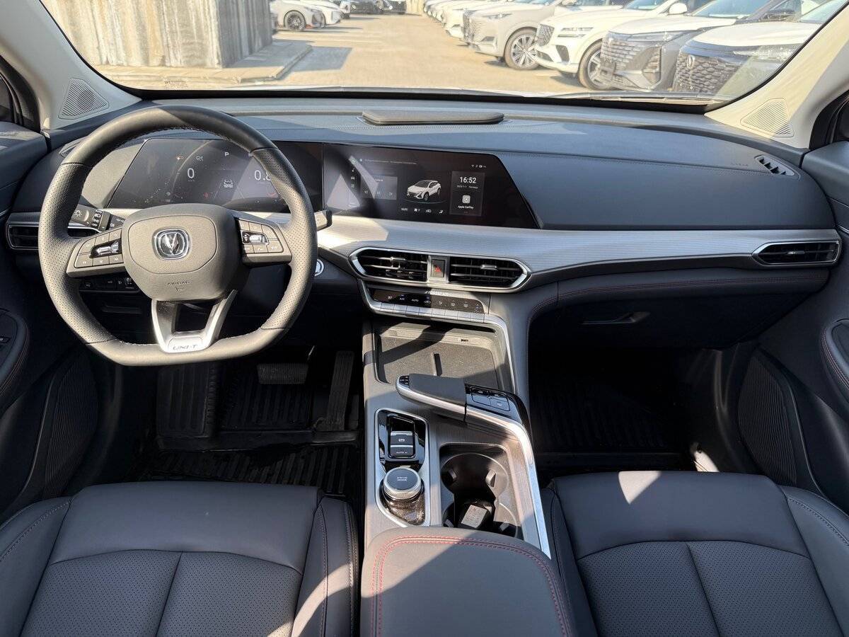 Changan UNI-T с пробегом — 2024 год. Фото: #10